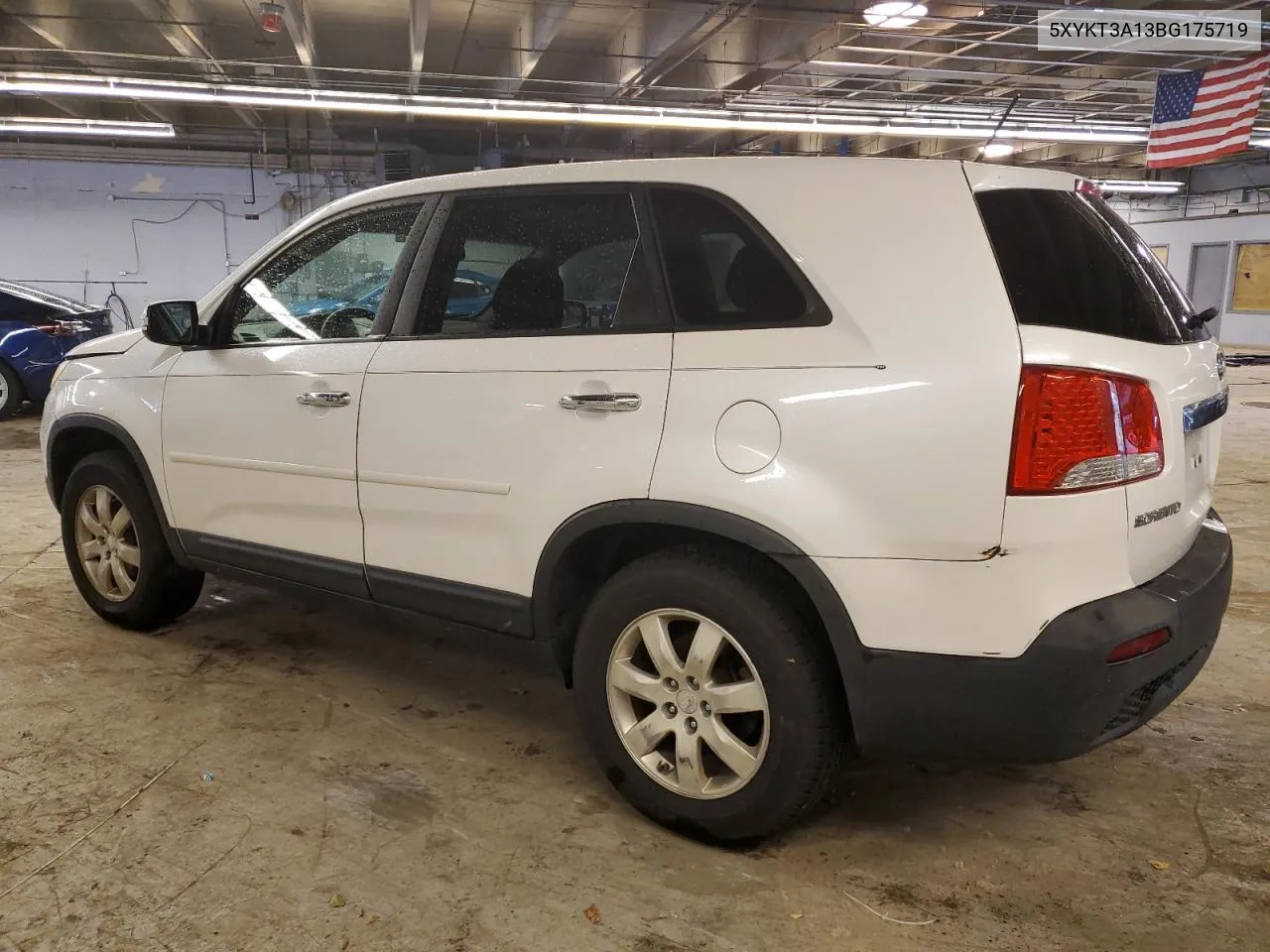 2011 Kia Sorento Base VIN: 5XYKT3A13BG175719 Lot: 79309054