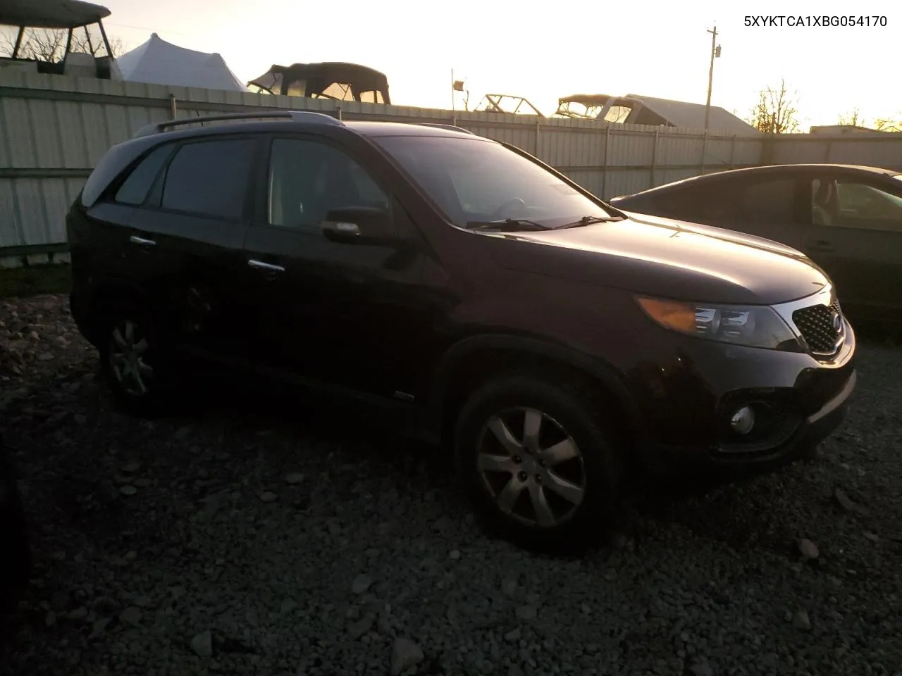 2011 Kia Sorento Base VIN: 5XYKTCA1XBG054170 Lot: 80801174