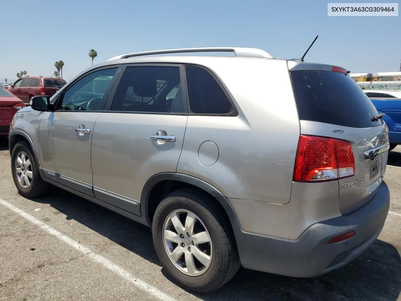 5XYKT3A63CG309464 2012 Kia Sorento Base