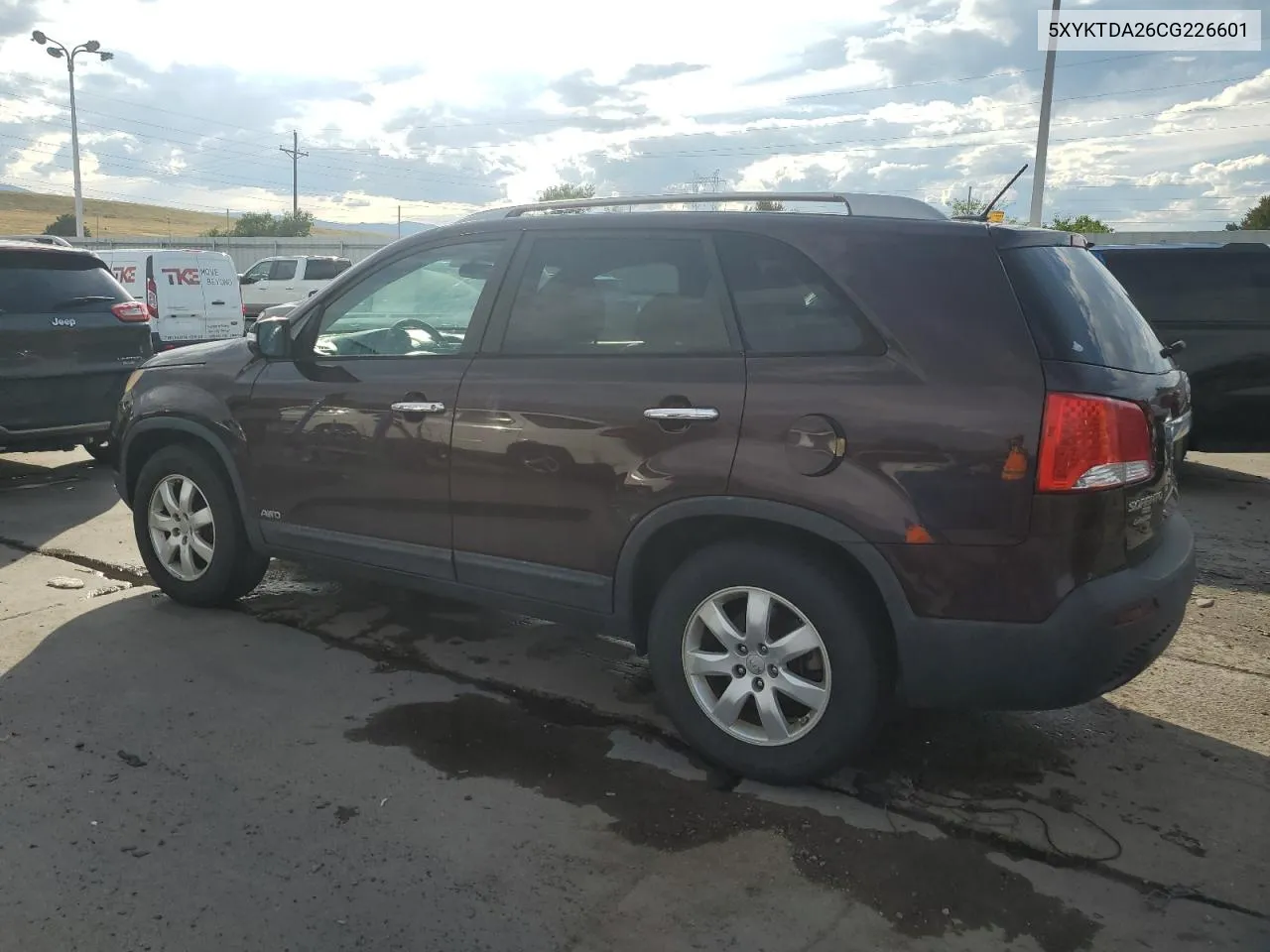 5XYKTDA26CG226601 2012 Kia Sorento Base