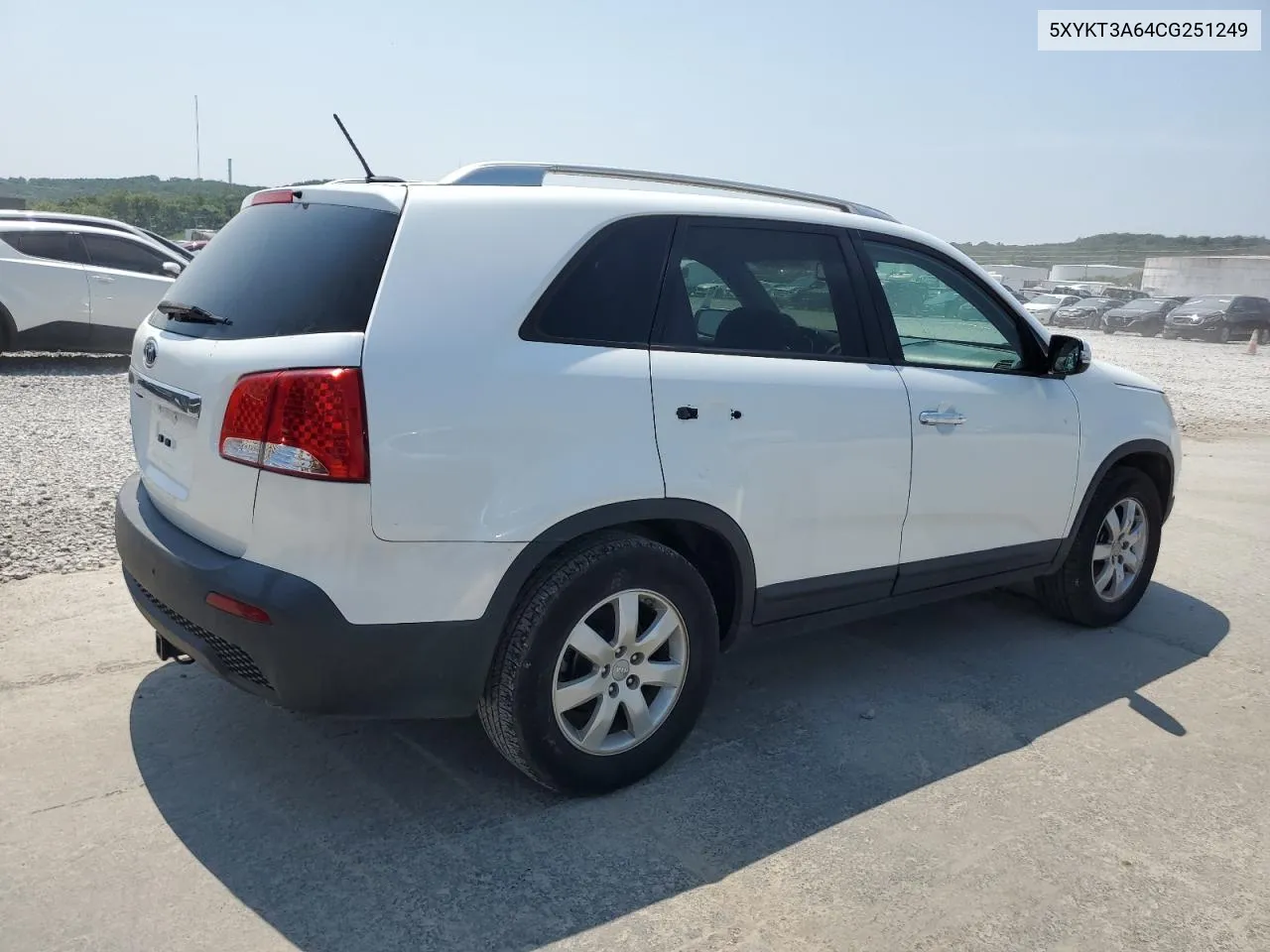 5XYKT3A64CG251249 2012 Kia Sorento Base