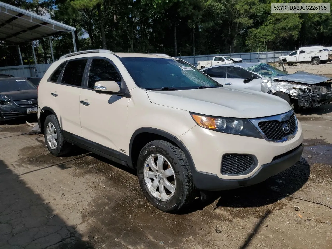 5XYKTDA23CG226135 2012 Kia Sorento Base