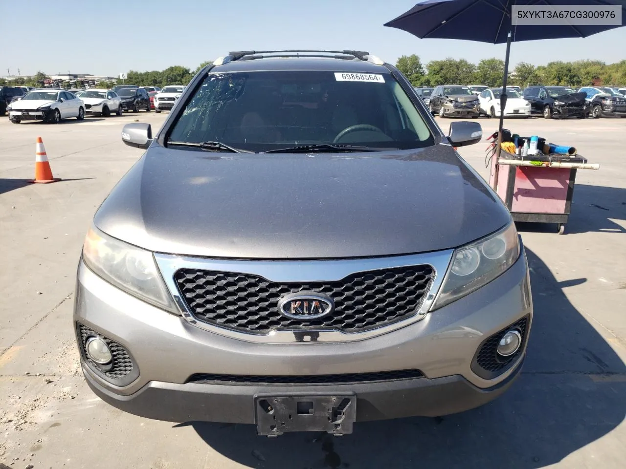 2012 Kia Sorento Base VIN: 5XYKT3A67CG300976 Lot: 69868564