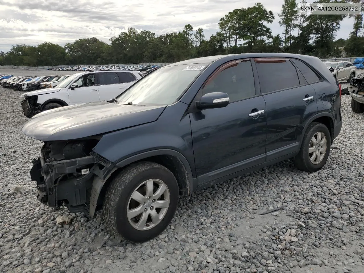 2012 Kia Sorento Base VIN: 5XYKT4A12CG258792 Lot: 70859994