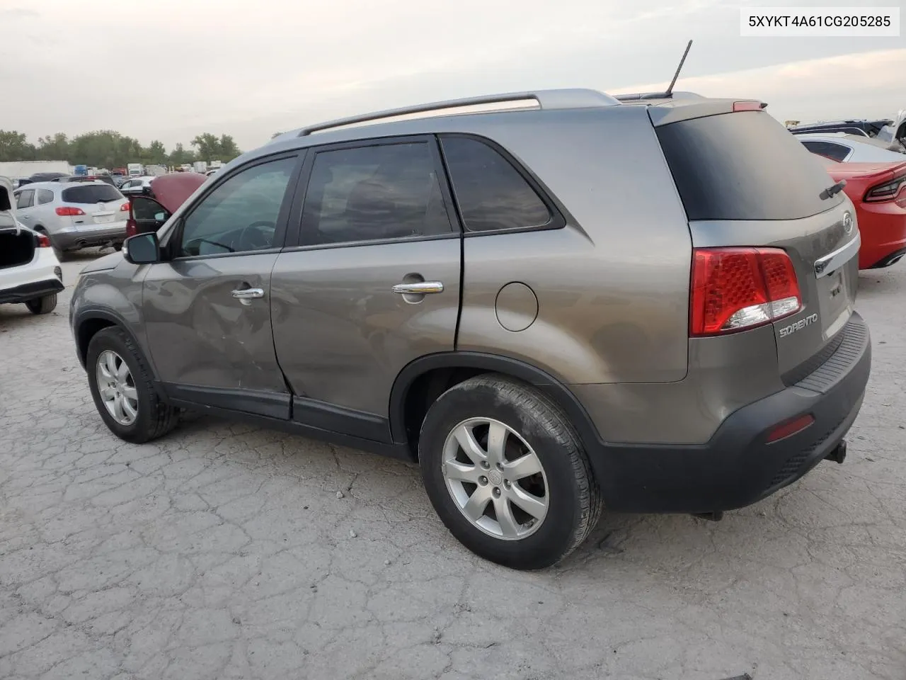 2012 Kia Sorento Base VIN: 5XYKT4A61CG205285 Lot: 71072574