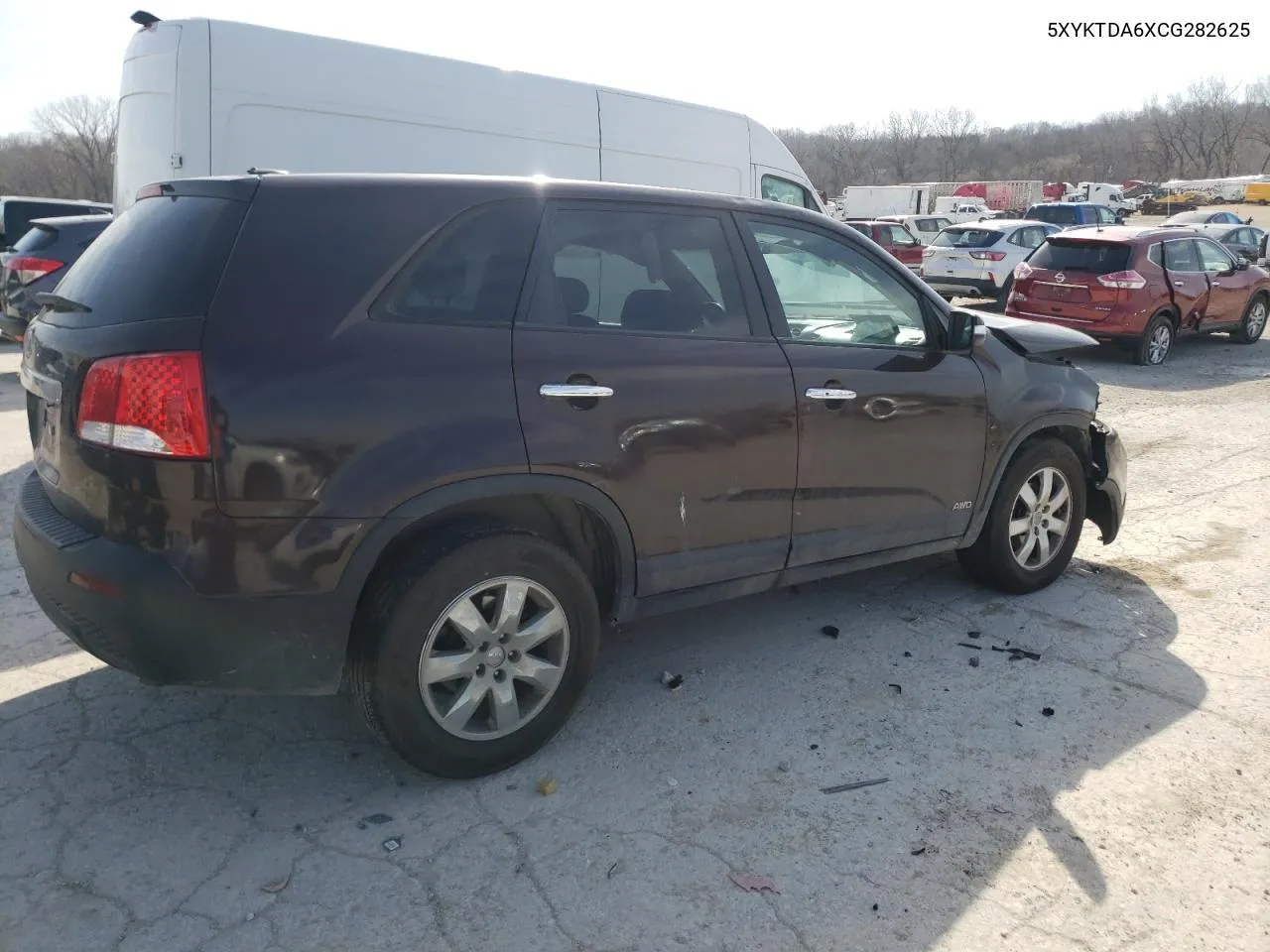 2012 Kia Sorento Base VIN: 5XYKTDA6XCG282625 Lot: 71128214