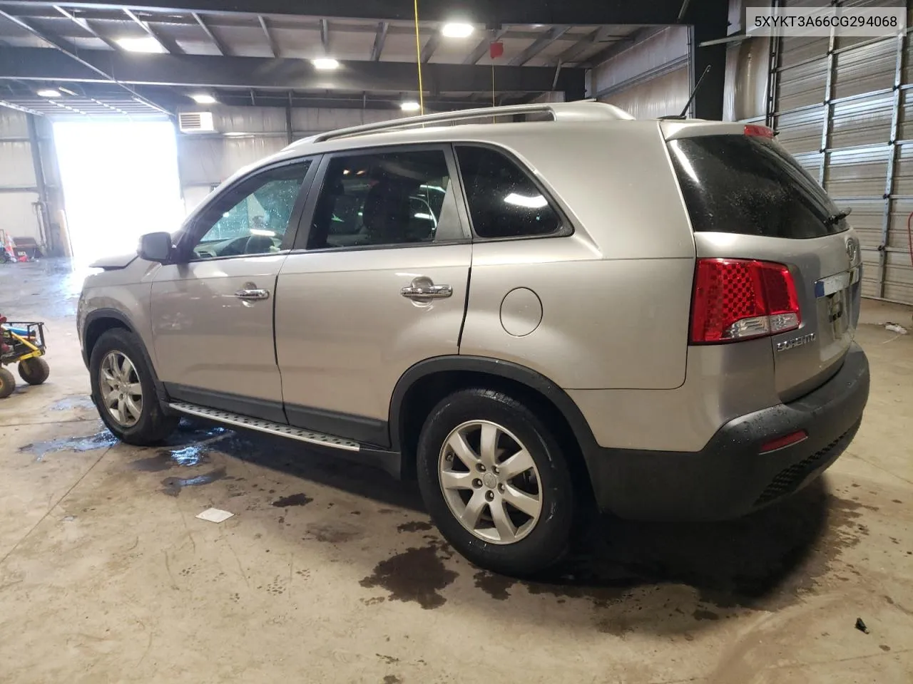 5XYKT3A66CG294068 2012 Kia Sorento Base