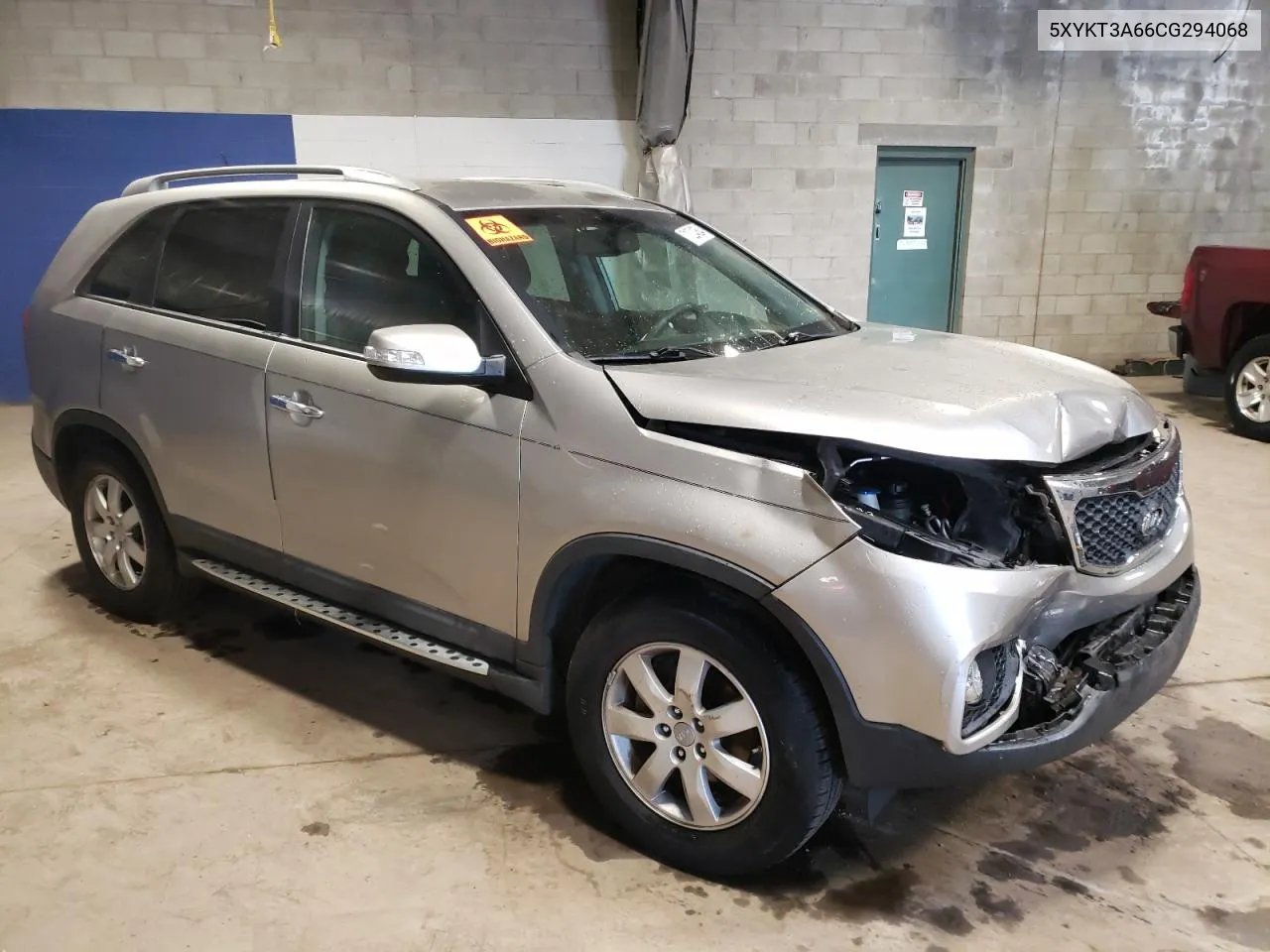 5XYKT3A66CG294068 2012 Kia Sorento Base