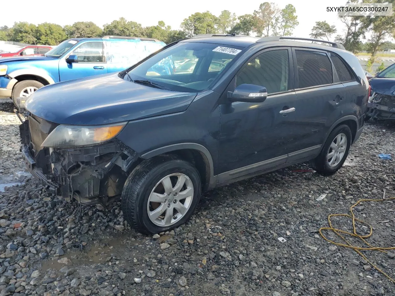 5XYKT3A65CG300247 2012 Kia Sorento Base