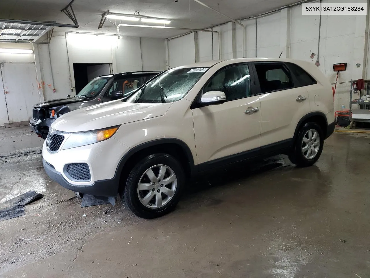 5XYKT3A12CG188284 2012 Kia Sorento Base