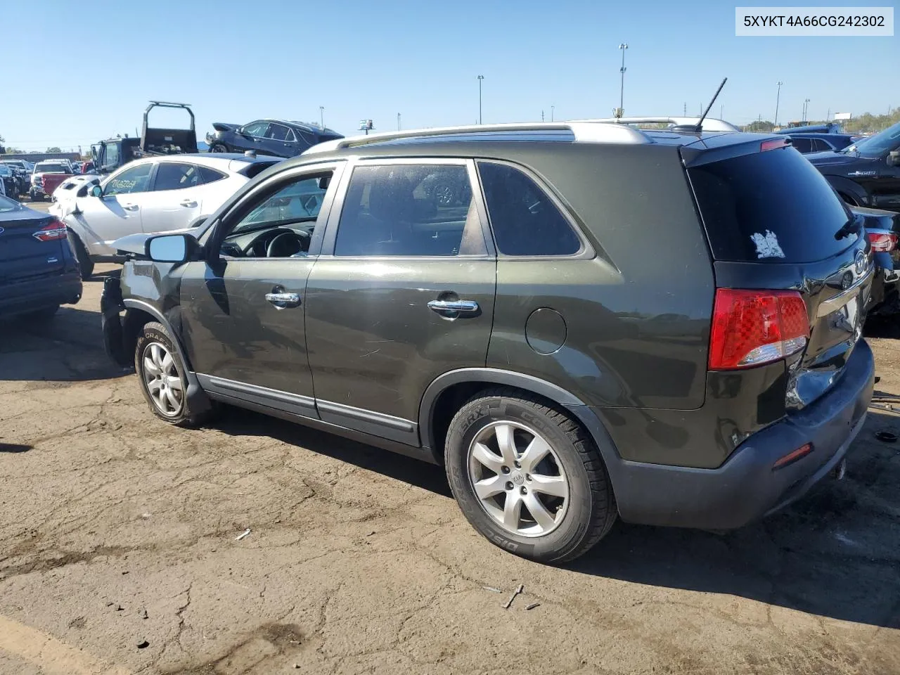 2012 Kia Sorento Base VIN: 5XYKT4A66CG242302 Lot: 73562194