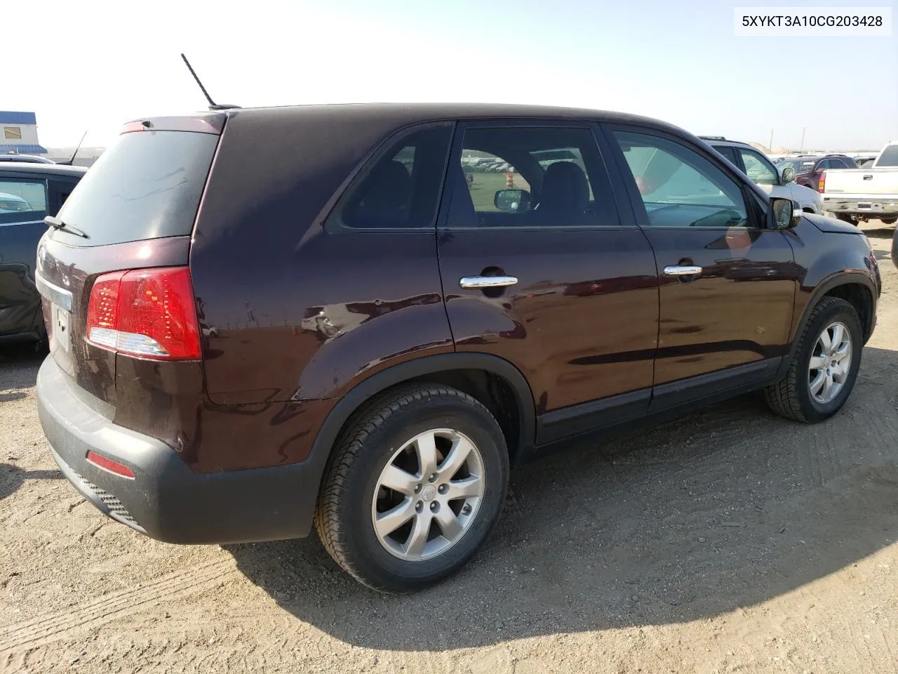 5XYKT3A10CG203428 2012 Kia Sorento Base