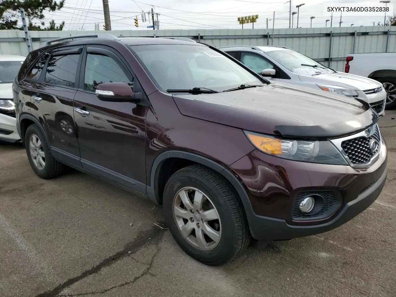 2013 Kia Sorento Lx VIN: 5XYKT3A60DG352838 Lot: 37205804