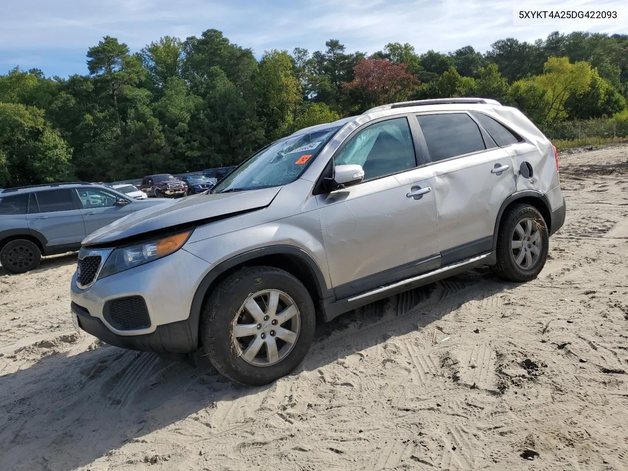 2013 Kia Sorento Lx VIN: 5XYKT4A25DG422093 Lot: 69690294