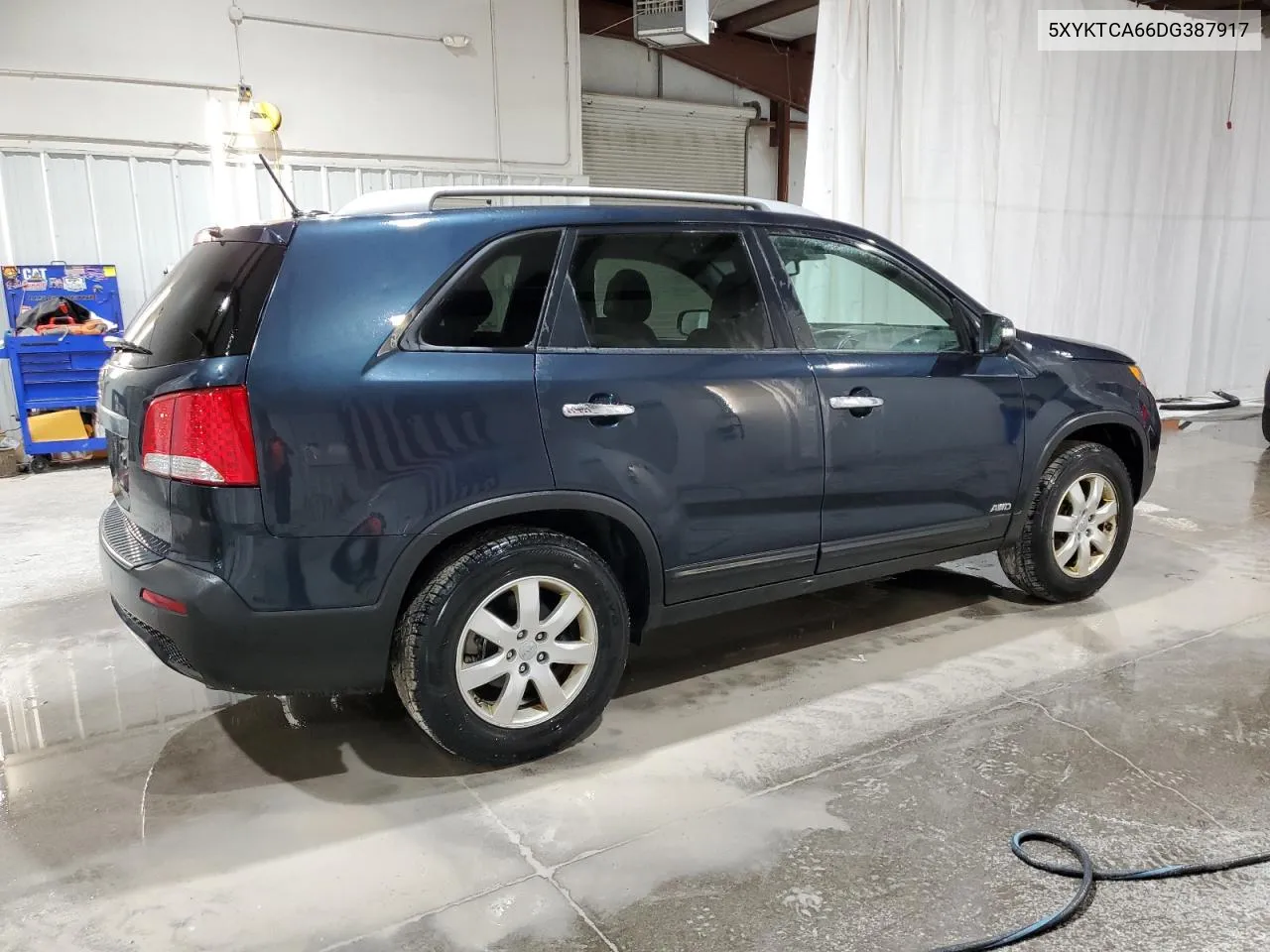 2013 Kia Sorento Lx VIN: 5XYKTCA66DG387917 Lot: 72883194