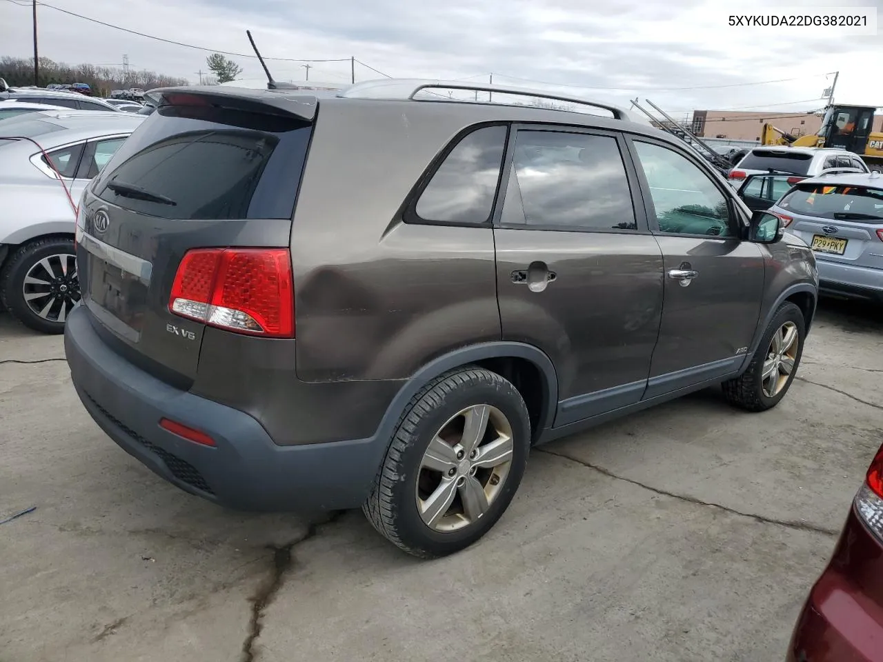 2013 Kia Sorento Ex VIN: 5XYKUDA22DG382021 Lot: 81736964