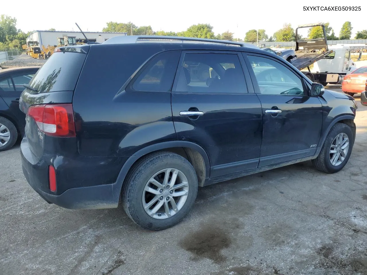 5XYKTCA6XEG509325 2014 Kia Sorento Lx