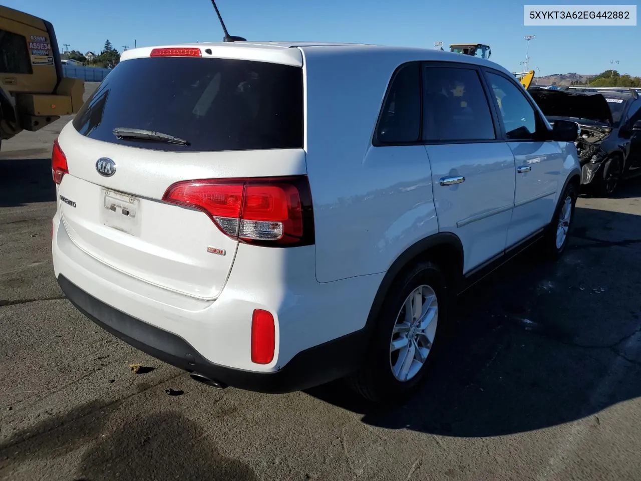 2014 Kia Sorento Lx VIN: 5XYKT3A62EG442882 Lot: 70660154