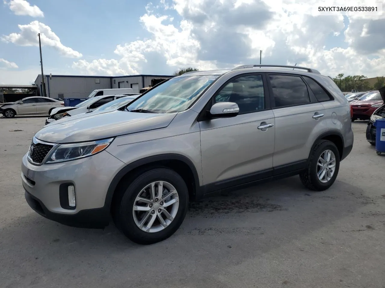 5XYKT3A69EG533891 2014 Kia Sorento Lx