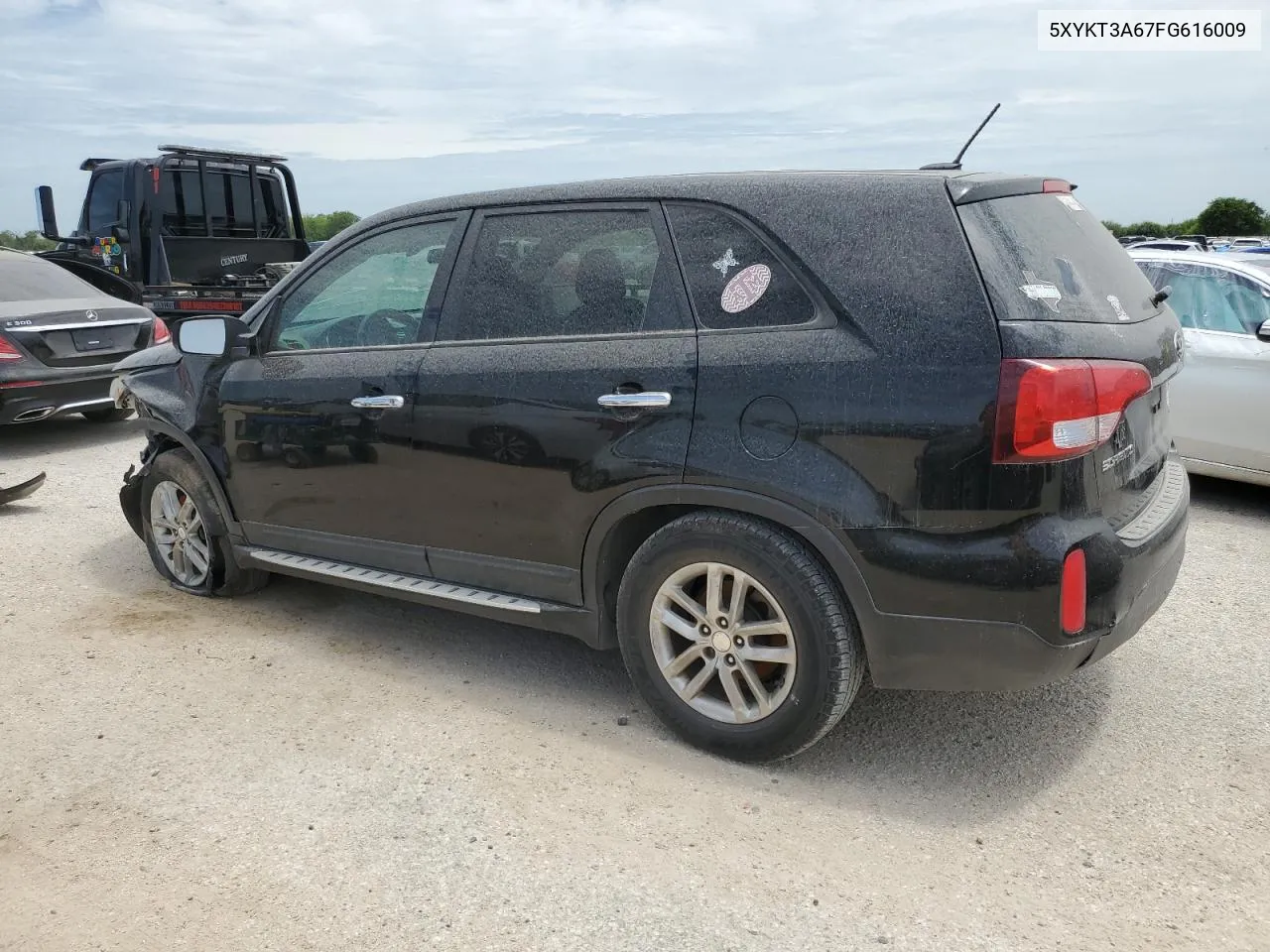 5XYKT3A67FG616009 2015 Kia Sorento Lx