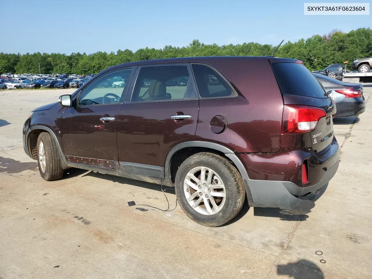 5XYKT3A61FG623604 2015 Kia Sorento Lx