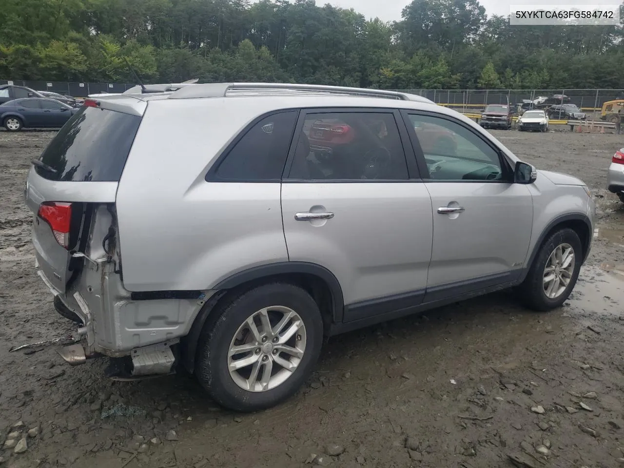 5XYKTCA63FG584742 2015 Kia Sorento Lx