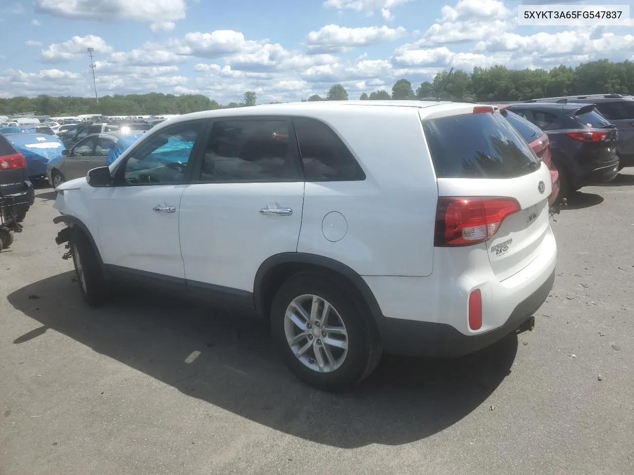 5XYKT3A65FG547837 2015 Kia Sorento Lx