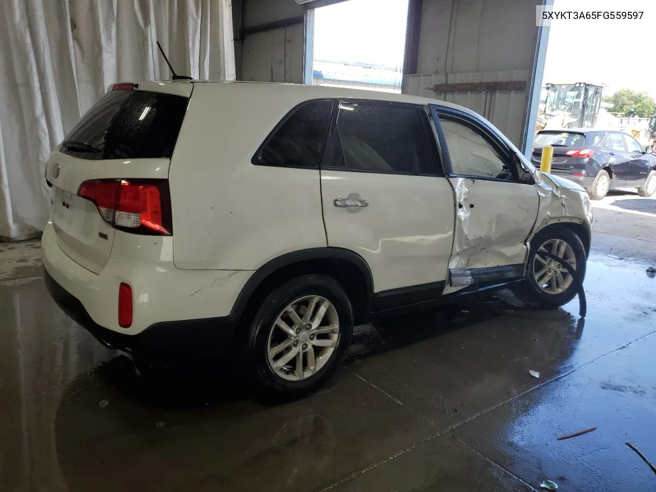 5XYKT3A65FG559597 2015 Kia Sorento Lx