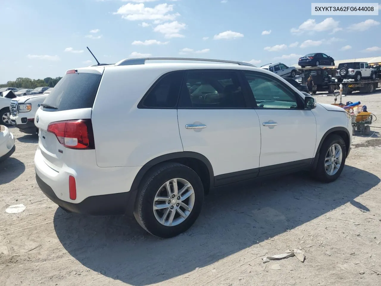 5XYKT3A62FG644008 2015 Kia Sorento Lx