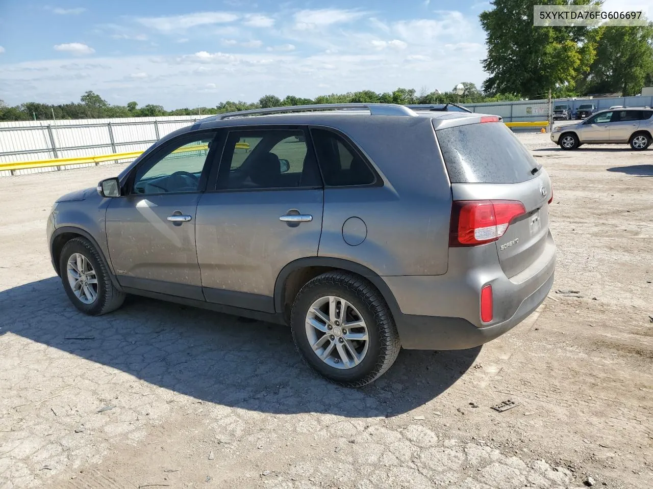 2015 Kia Sorento Lx VIN: 5XYKTDA76FG606697 Lot: 69416264