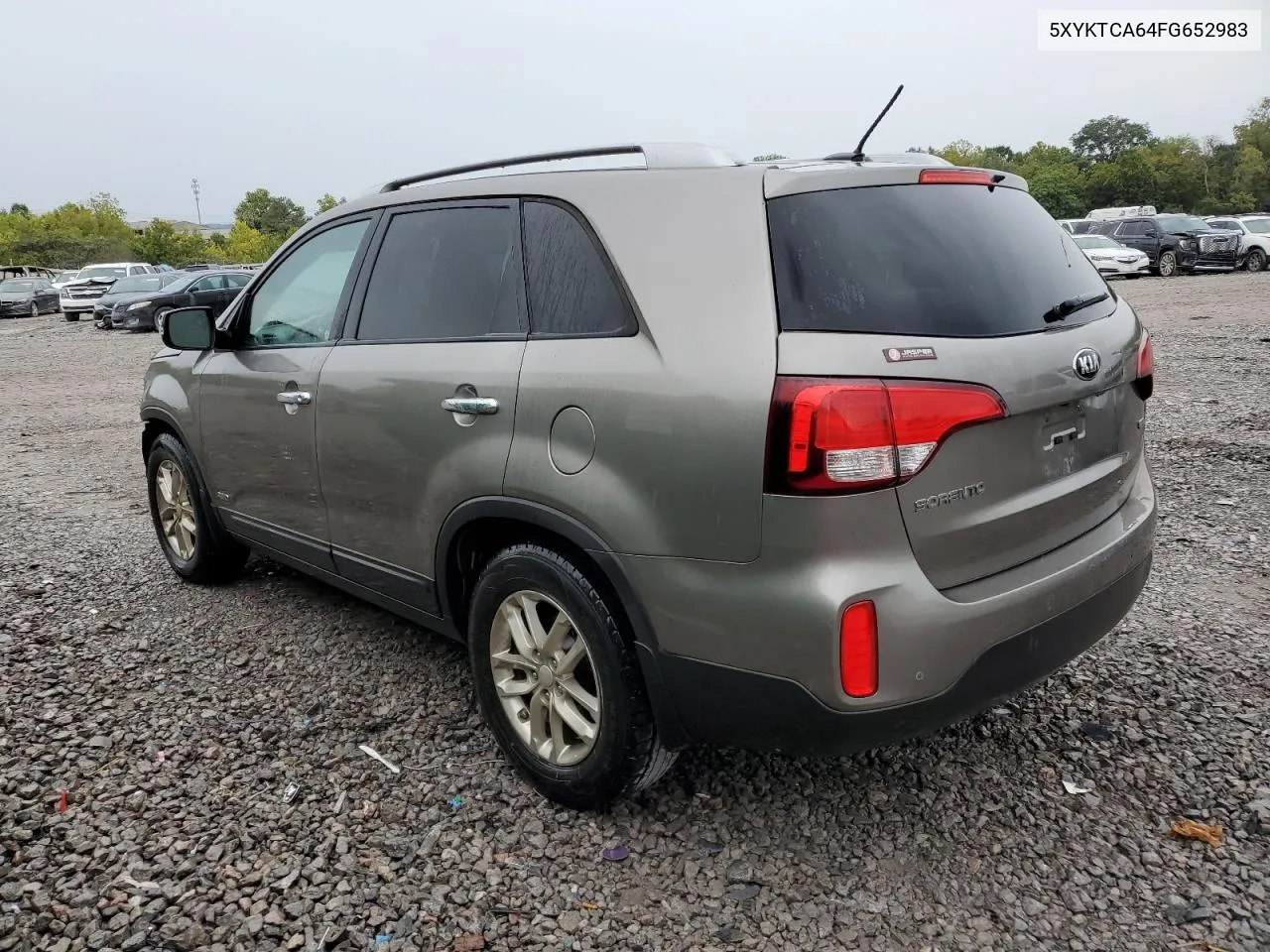 5XYKTCA64FG652983 2015 Kia Sorento Lx