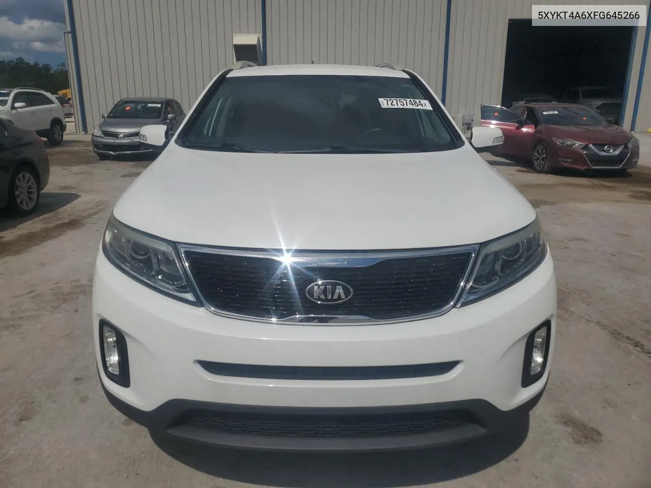 5XYKT4A6XFG645266 2015 Kia Sorento Lx