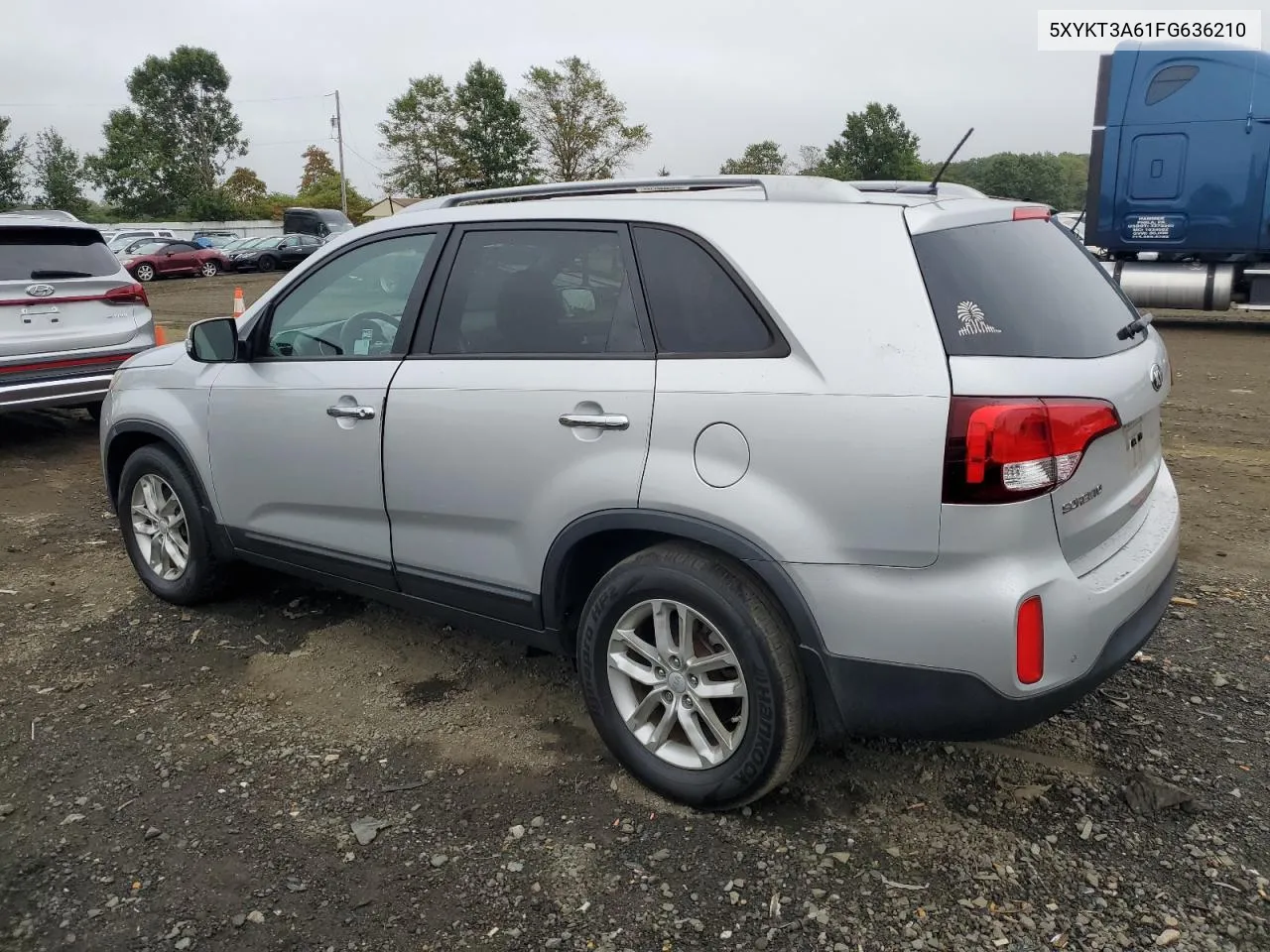 5XYKT3A61FG636210 2015 Kia Sorento Lx