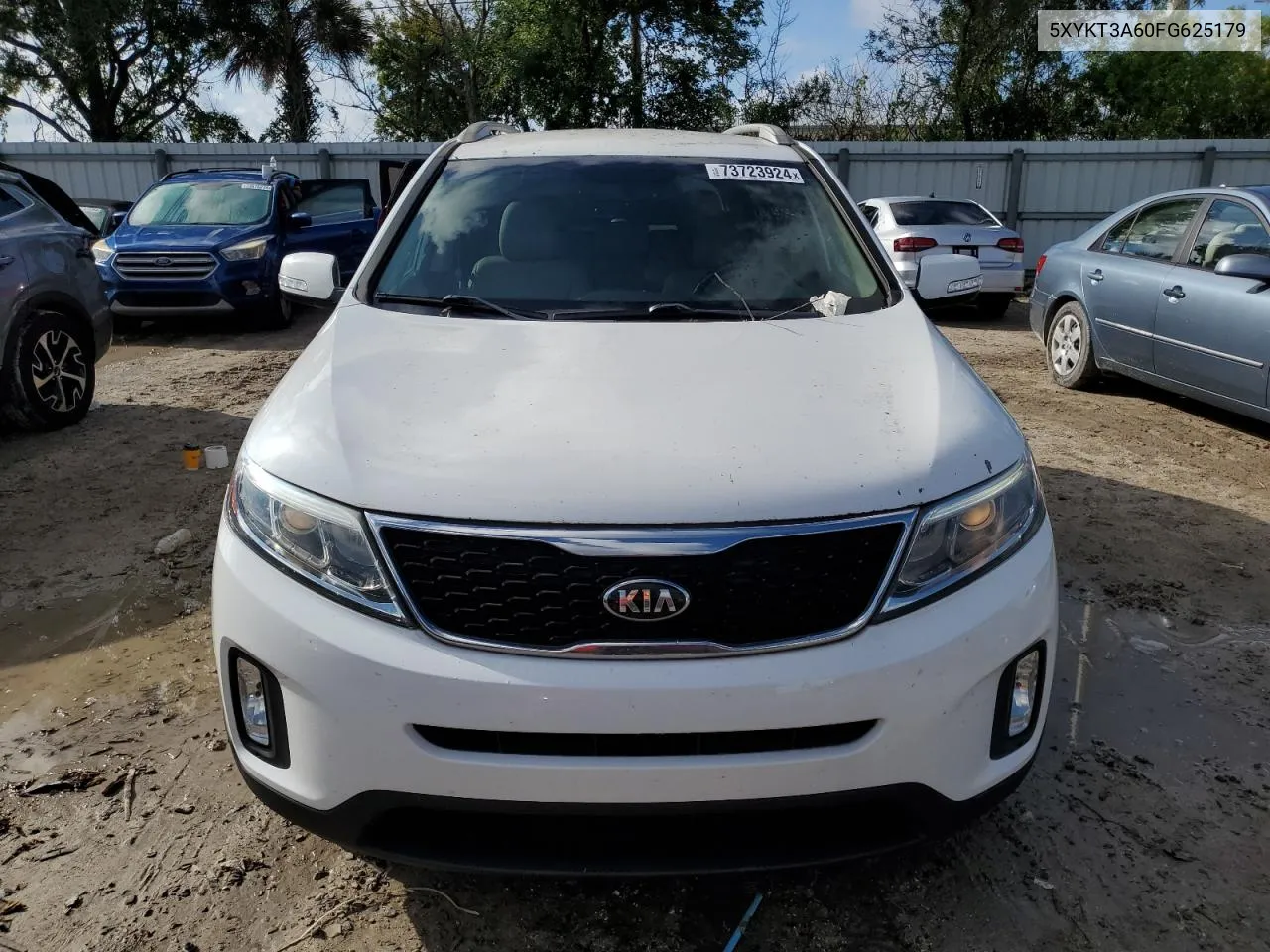 5XYKT3A60FG625179 2015 Kia Sorento Lx