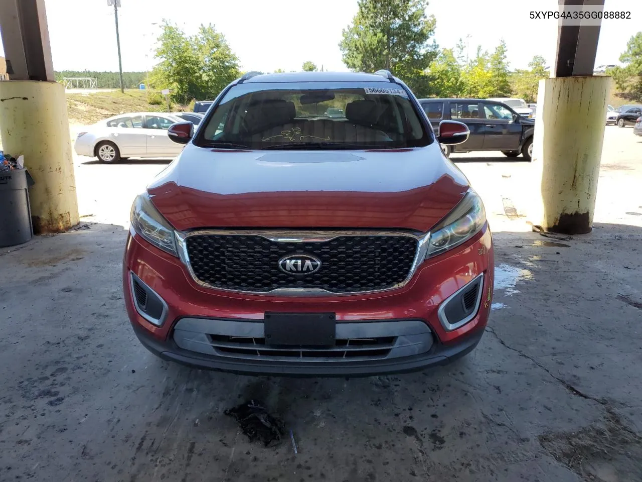 5XYPG4A35GG088882 2016 Kia Sorento Lx