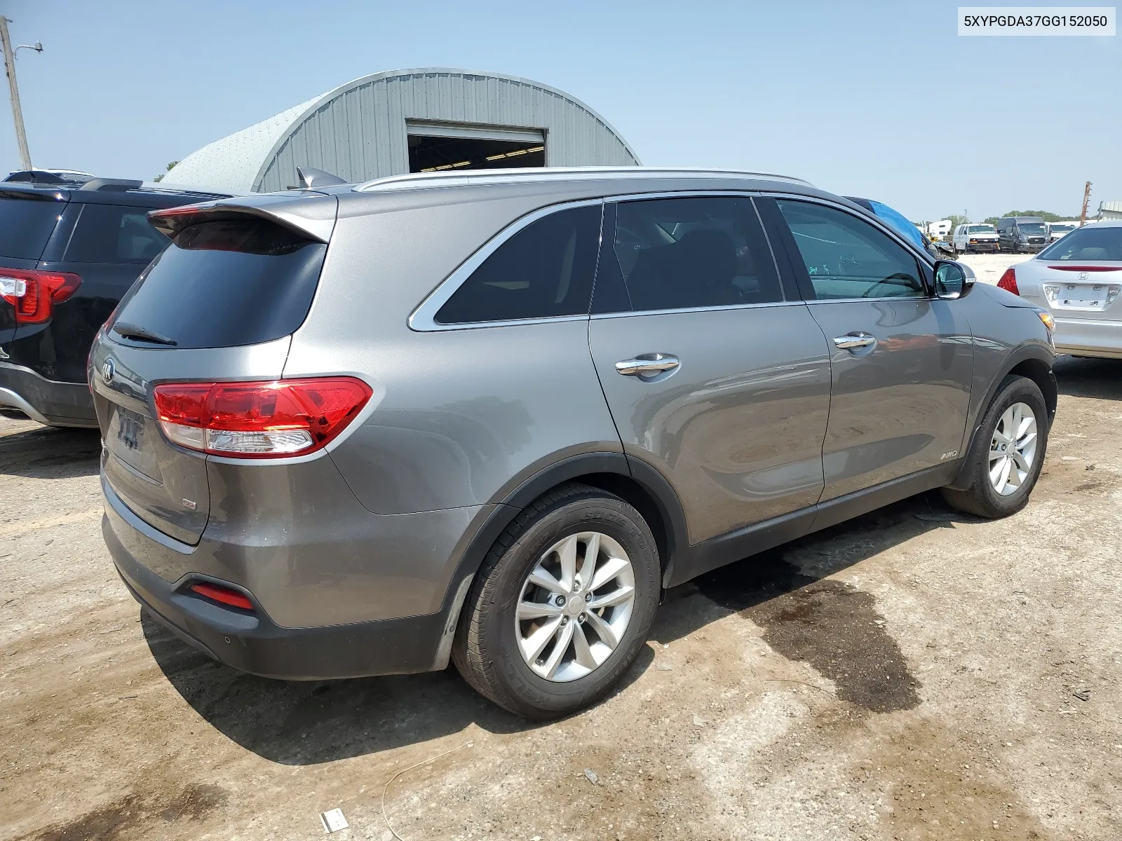 5XYPGDA37GG152050 2016 Kia Sorento Lx