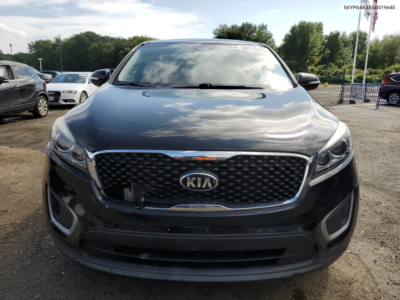 5XYPG4A3XGG019640 2016 Kia Sorento Lx