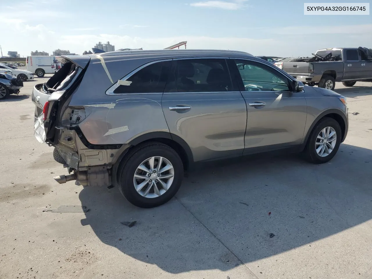 5XYPG4A32GG166745 2016 Kia Sorento Lx