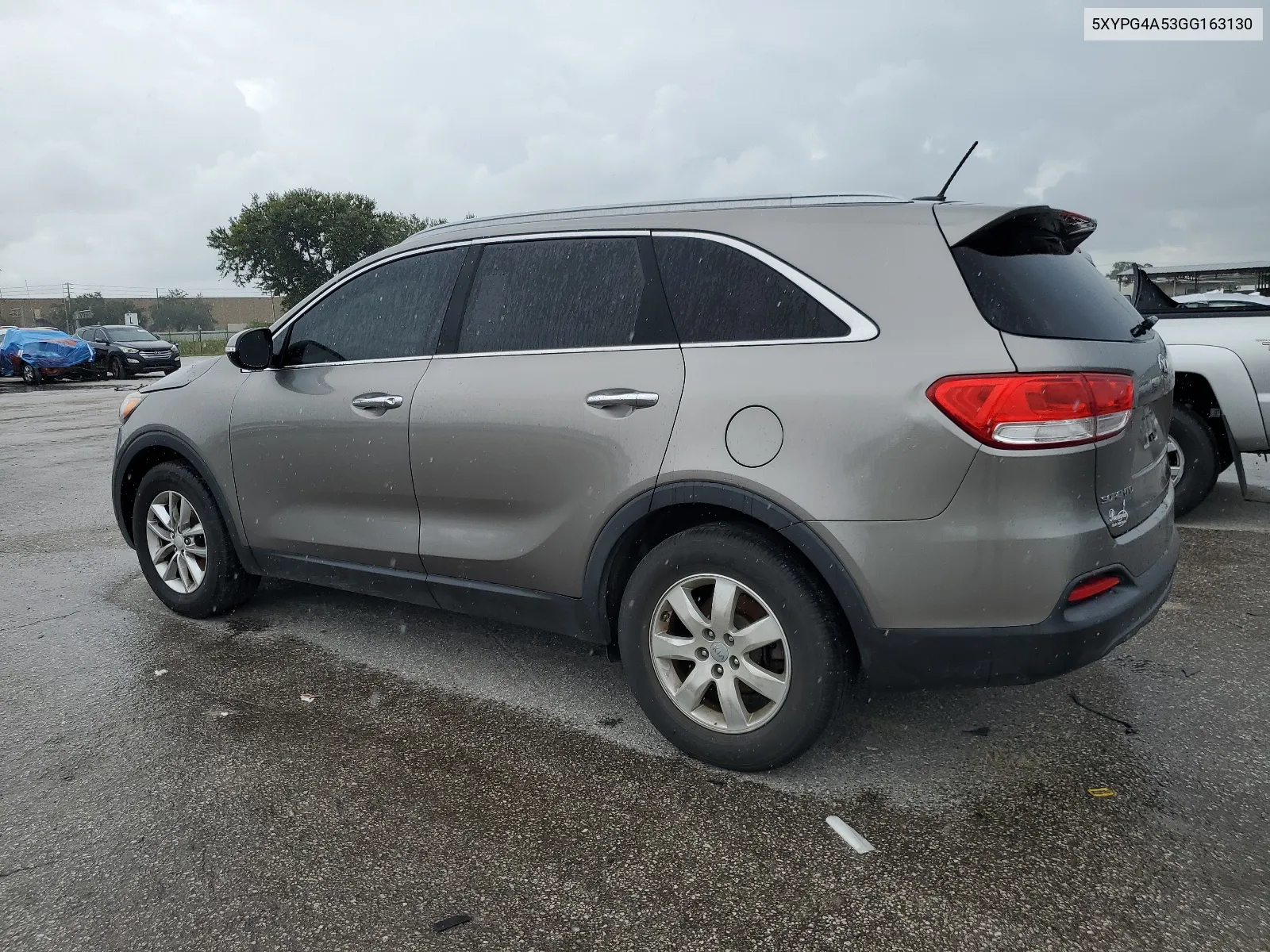 2016 Kia Sorento Lx VIN: 5XYPG4A53GG163130 Lot: 68690974