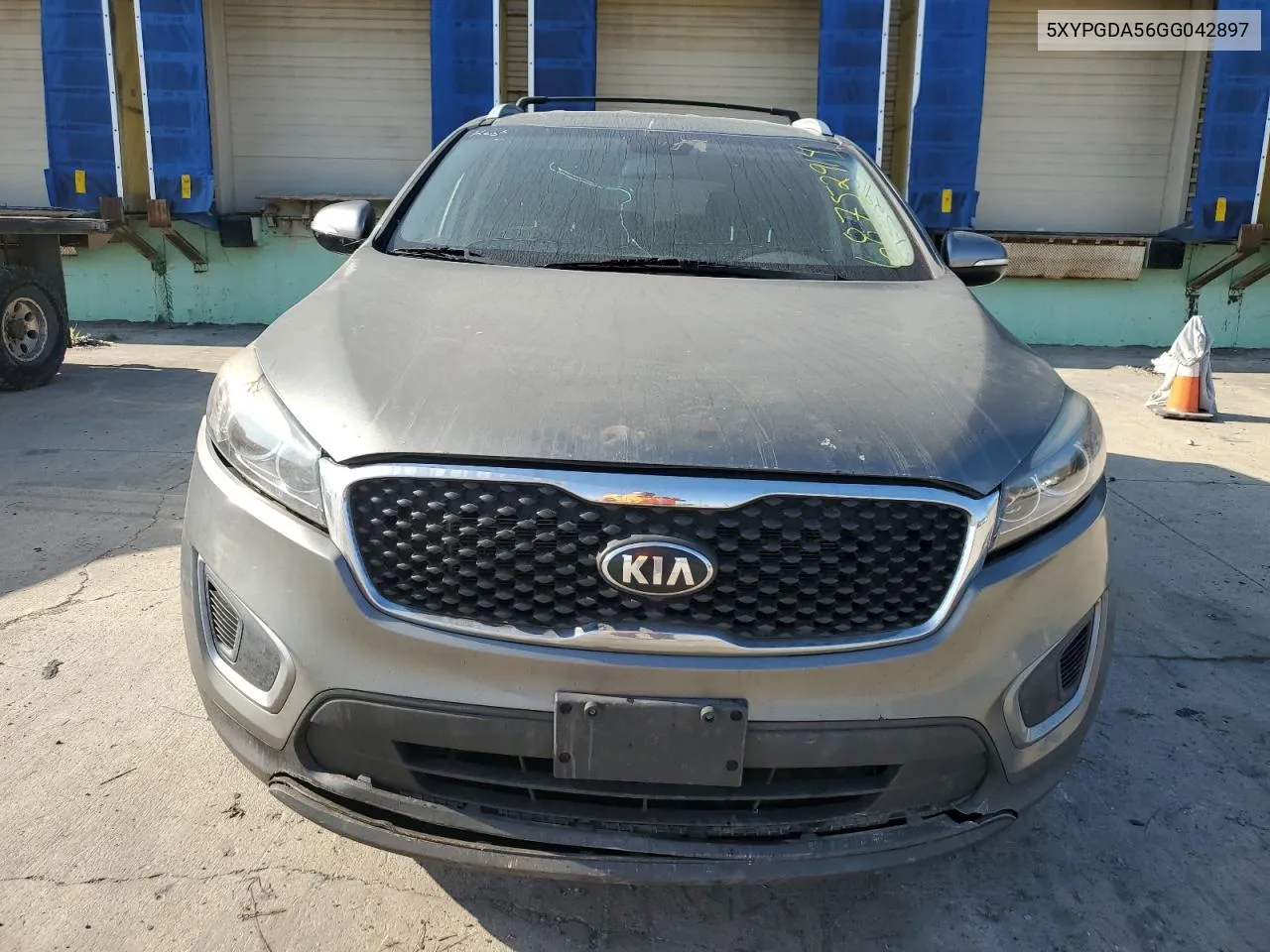 5XYPGDA56GG042897 2016 Kia Sorento Lx