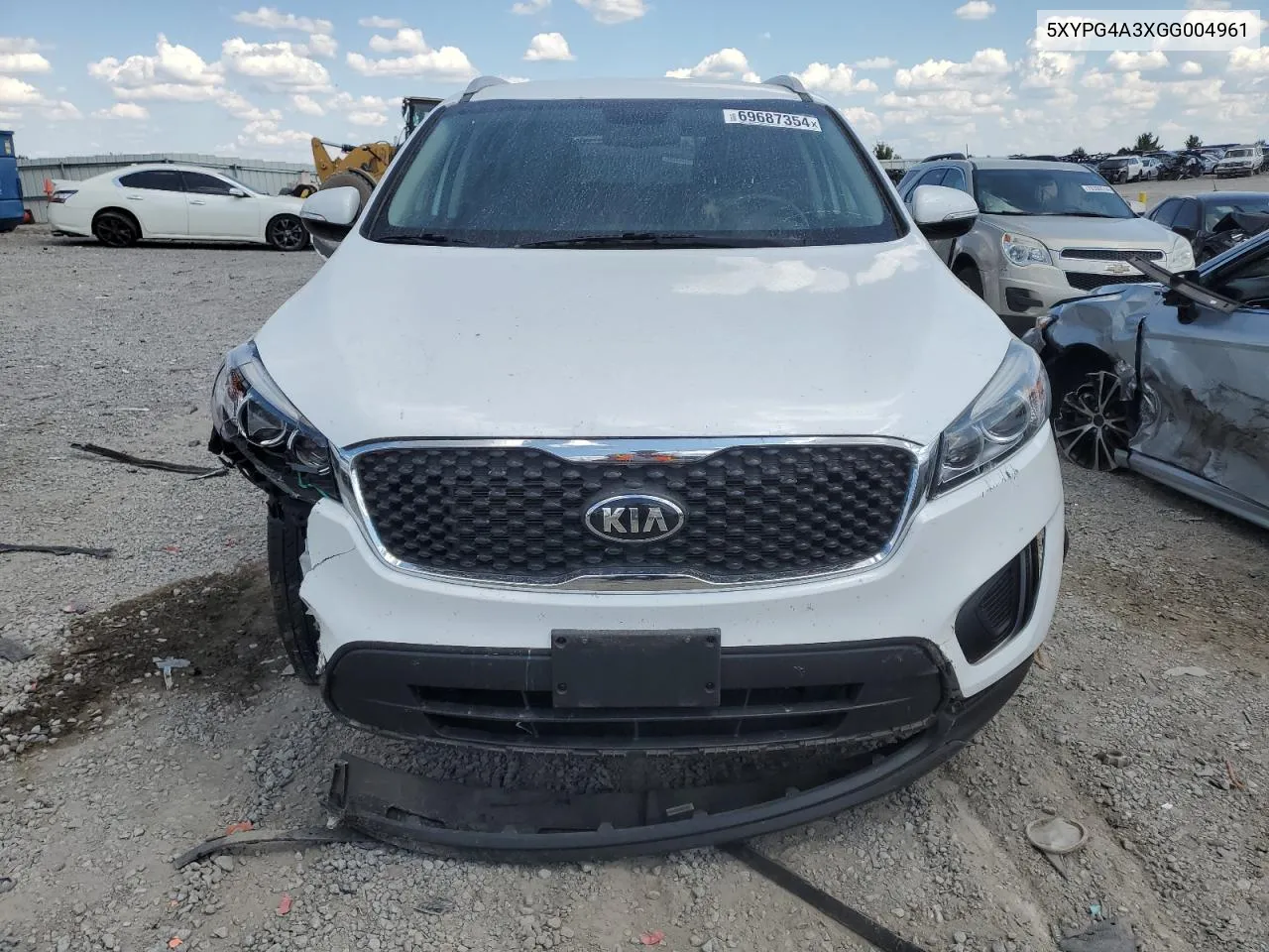 5XYPG4A3XGG004961 2016 Kia Sorento Lx