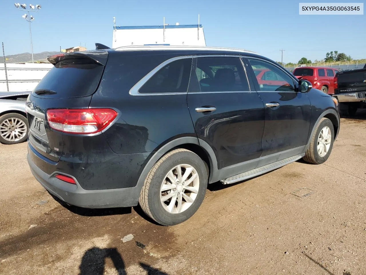 5XYPG4A35GG063545 2016 Kia Sorento Lx