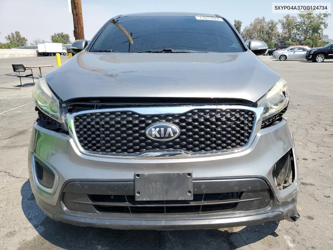 5XYPG4A37GG124734 2016 Kia Sorento Lx