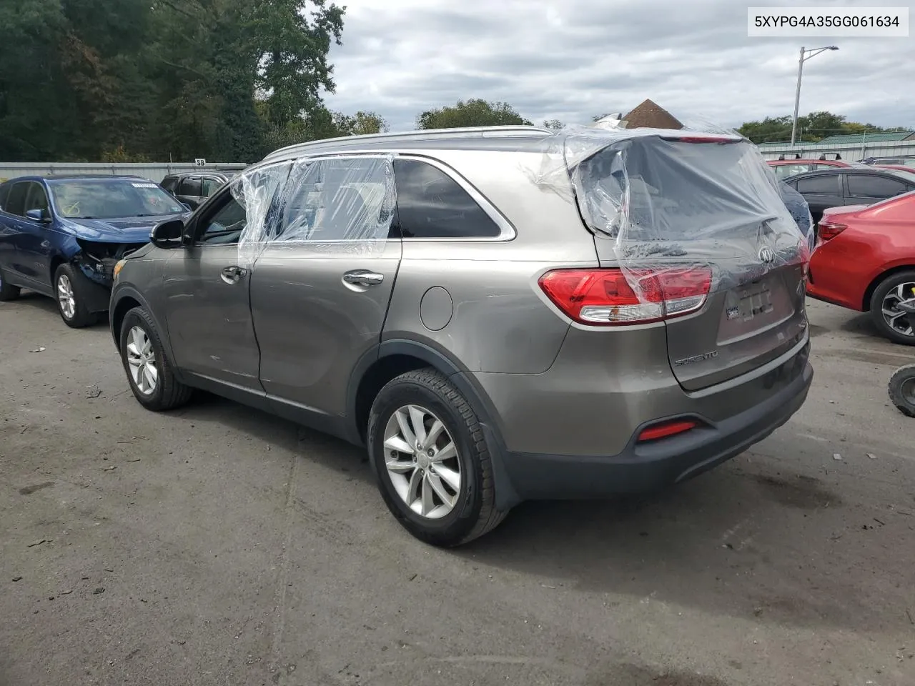 5XYPG4A35GG061634 2016 Kia Sorento Lx