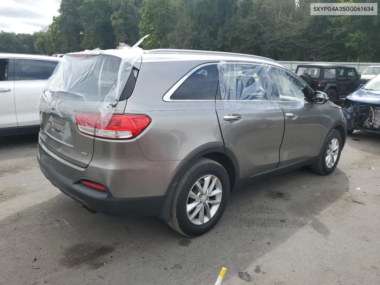 5XYPG4A35GG061634 2016 Kia Sorento Lx