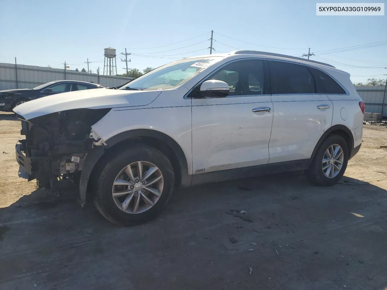 5XYPGDA33GG109969 2016 Kia Sorento Lx