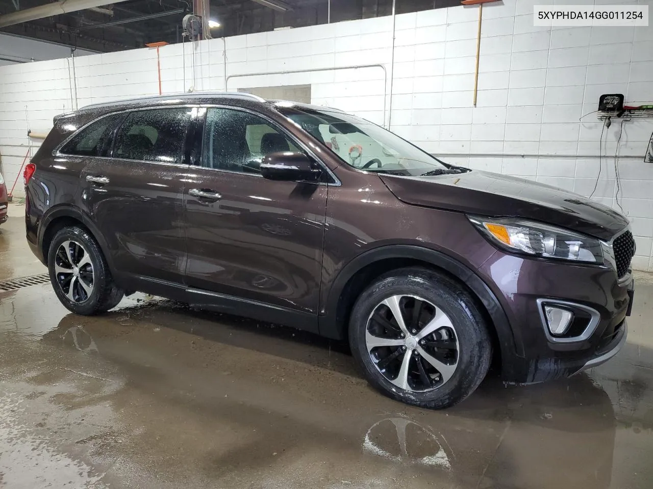 2016 Kia Sorento Ex VIN: 5XYPHDA14GG011254 Lot: 79324114