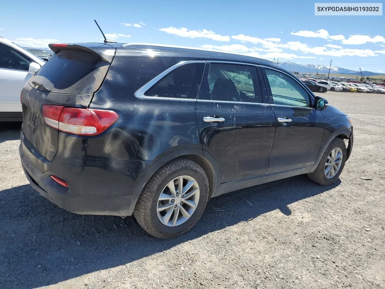 5XYPGDA58HG193032 2017 Kia Sorento Lx