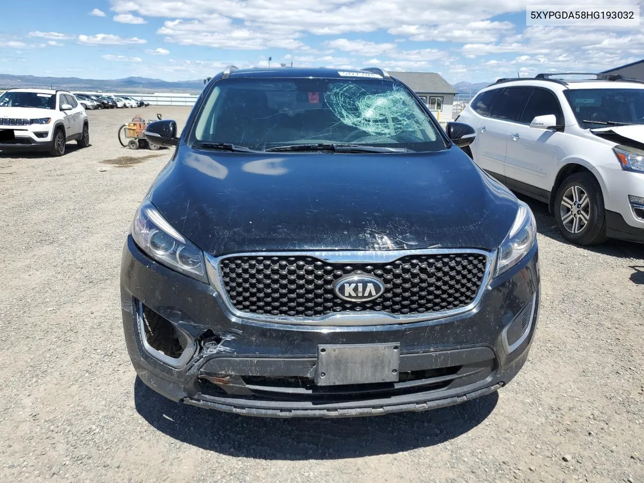 5XYPGDA58HG193032 2017 Kia Sorento Lx