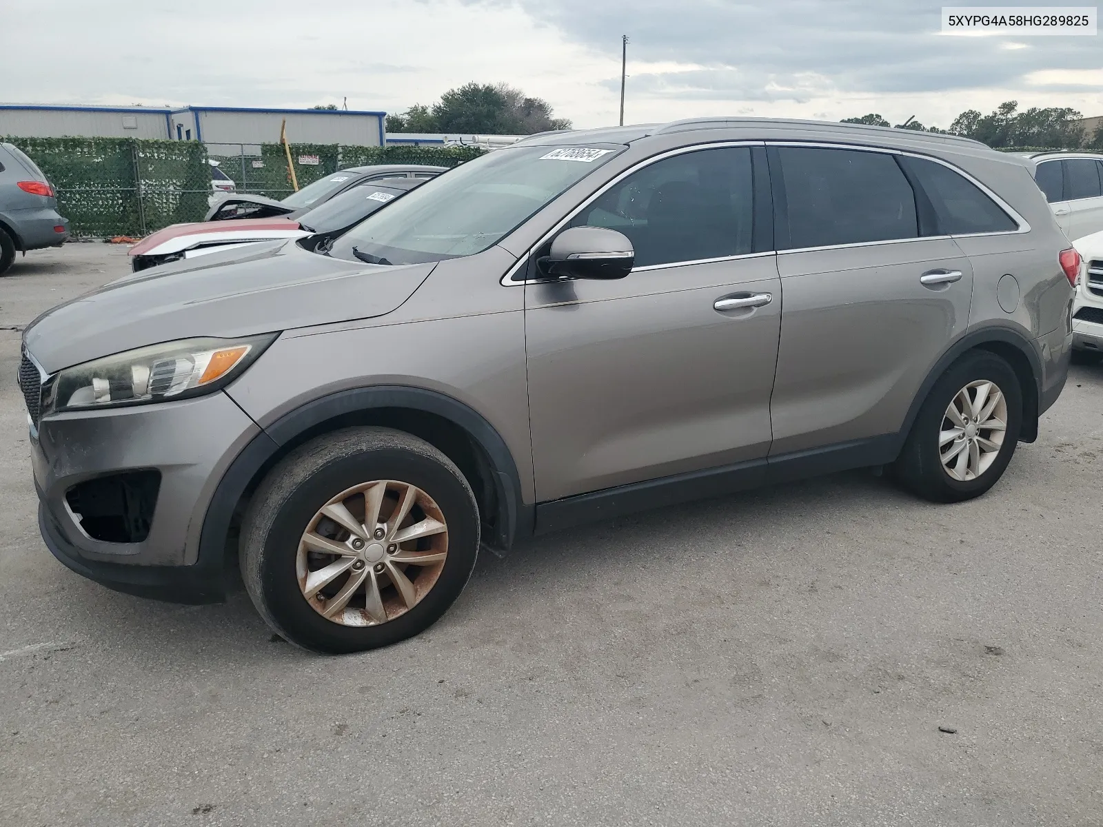 5XYPG4A58HG289825 2017 Kia Sorento Lx